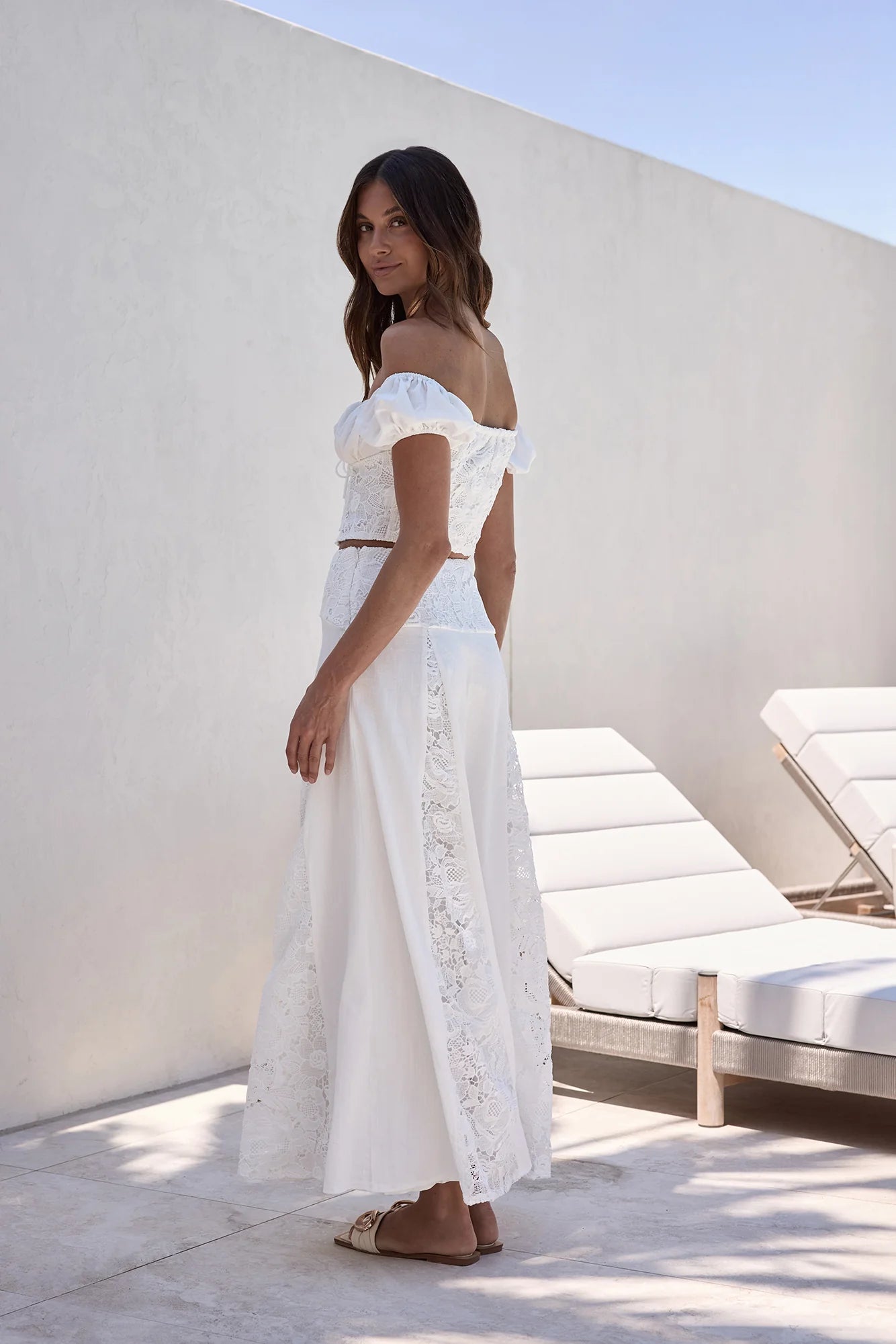 Sandy Shoreline Set White